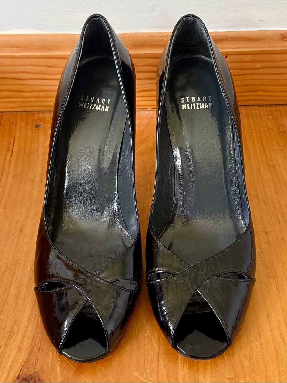 Stuart Weitzman Patent Leather Peep Toe Pumps | Size 9